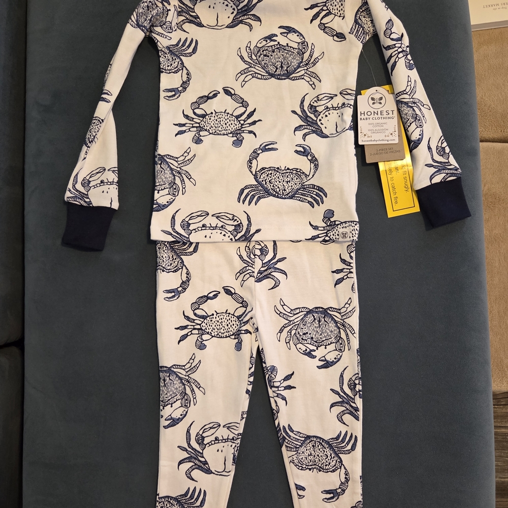 The Honest Company Kids Pajamas - White and Navy Crab Design